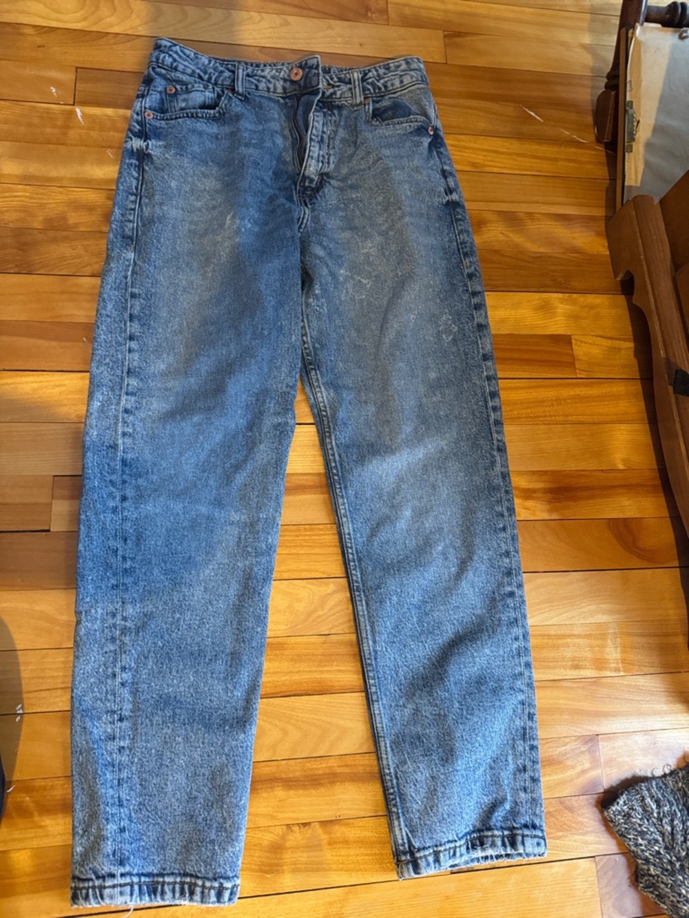 Zara Women's Straight Leg Blue Denim Jeans